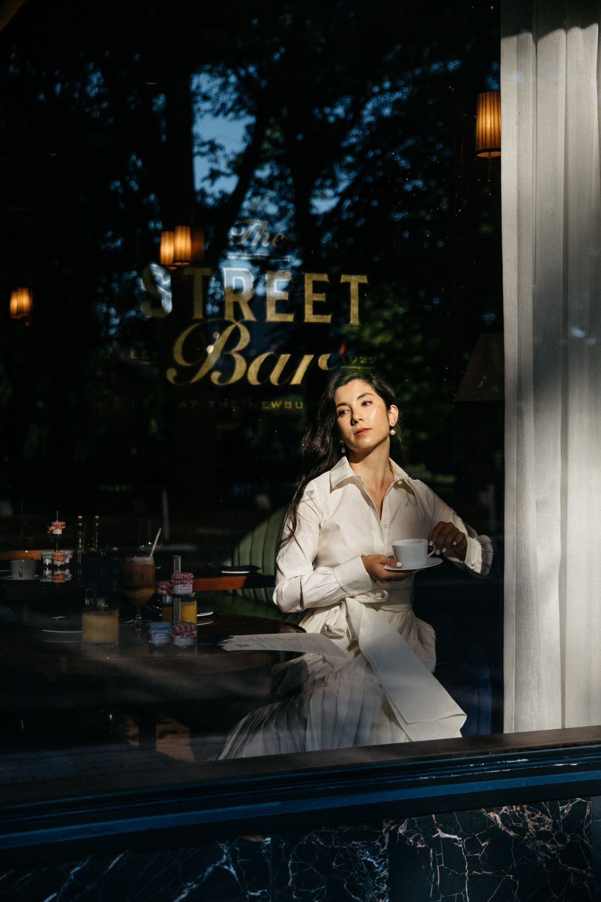 Breakfast at The Street Bar, Bar on the Newbury Street, Boston, The Newbury Boston