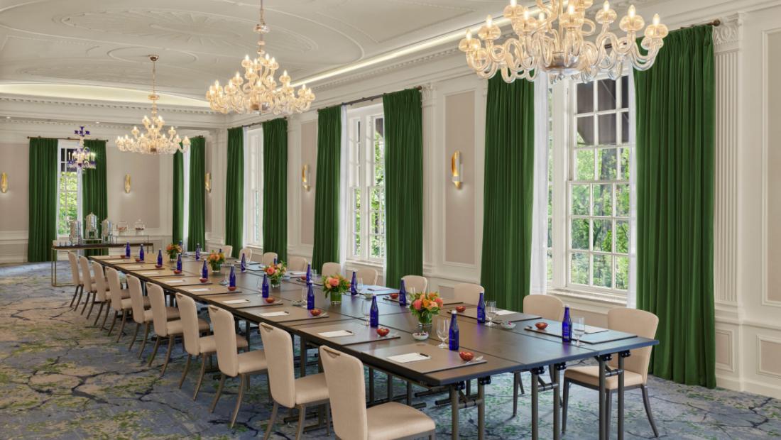 The Newbury Boston Garden Room Meeting