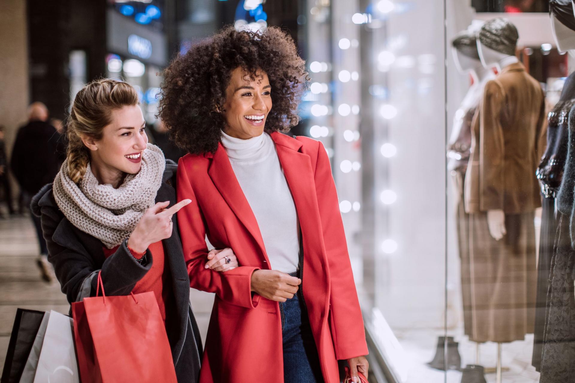 Holiday shopping on Newbury Street