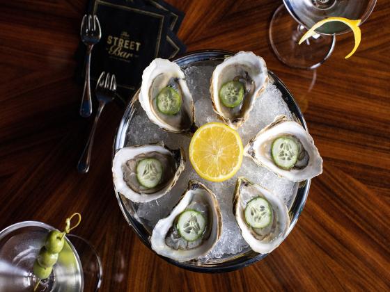 The Street Bar, Oysters